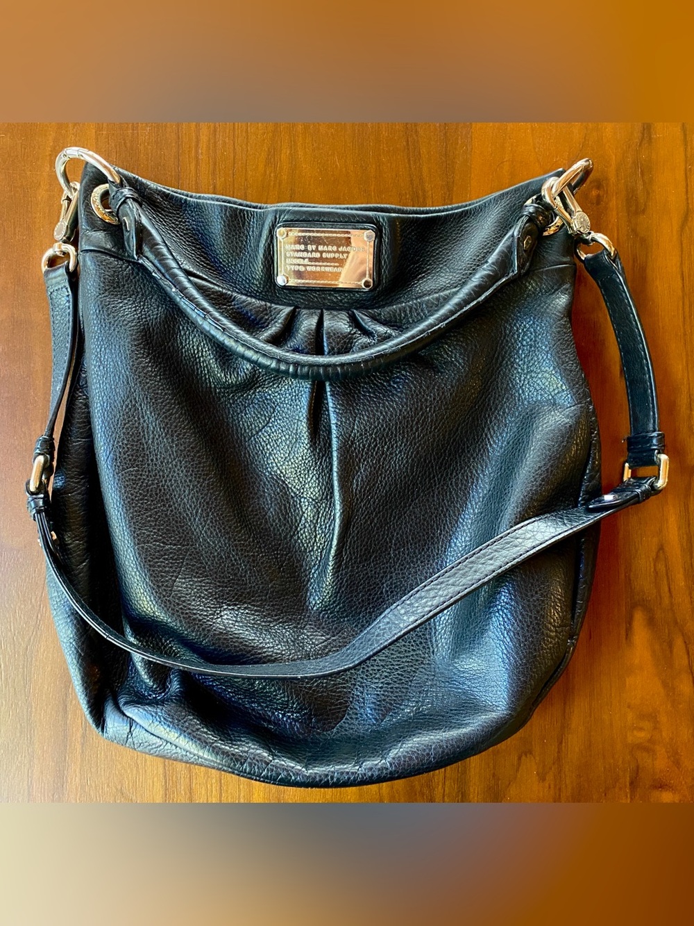 Marc by Marc Jacobs Leather Classic Q Hillier Hobo Shoulder Crossbody Bag Black